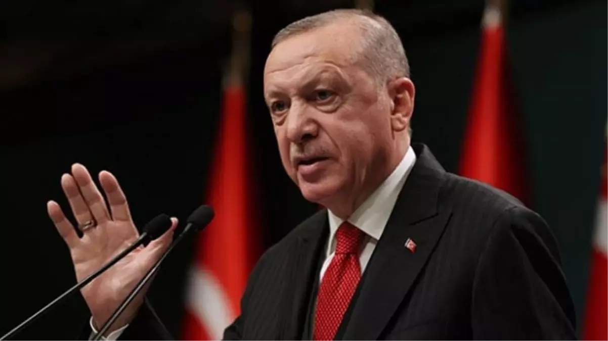 Son Dakika! Erdoğan'dan Fikri Sağlar'ın 'türban' çıkışına sert tepki: CHP'nin faşizan anlayışının bir yansımasıdır
