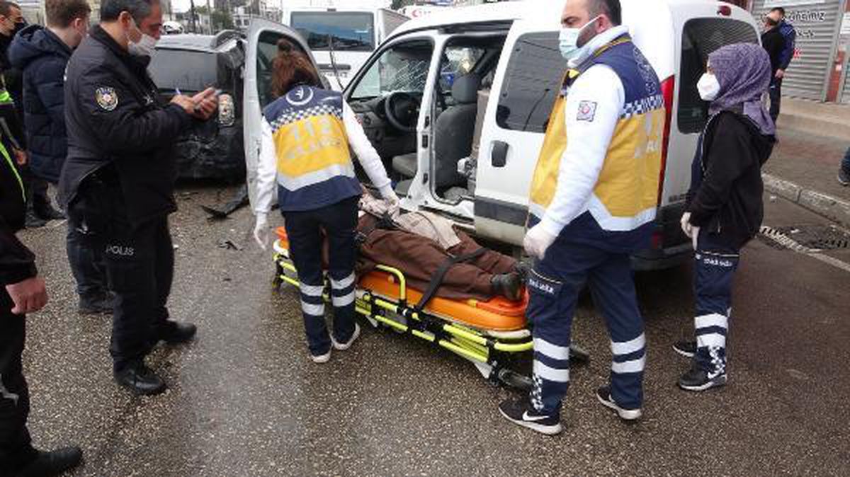 Uygulama noktasında zincirleme kaza: 2 yaralı