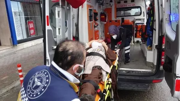 Uygulama noktasında zincirleme kaza: 2 yaralı Uygulama noktasında zincirleme kaza: 2 yaralı