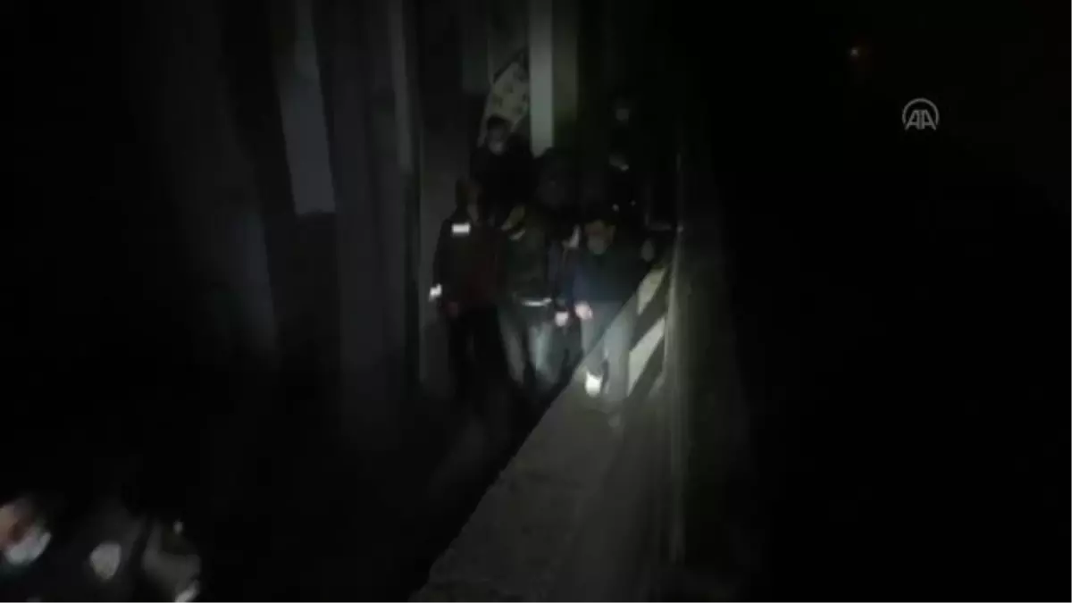 Uyuşturucu operasyonunda 12 kişi yakalandı