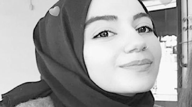 Lise öğrencisi Feyzanur'un ölümüyle ilgili ailenin avukatından açıklama: Cinayet ihtimali yok Lise öğrencisi Feyzanur'un ölümüyle ilgili ailenin avukatından açıklama: Cinayet ihtimali yok