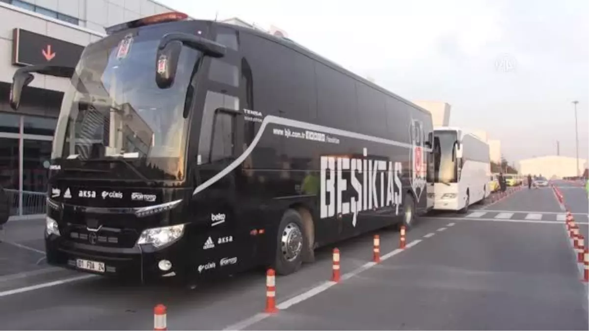 Beşiktaş kafilesi geldi