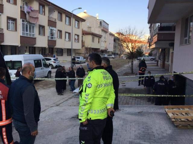 Otoparkta 3 gencin sır ölümü! Ekipler, egzoz gazı ihtimali üzerine yoğunlaştı