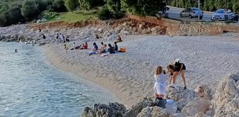 Turistlerin kısıtlamada deniz keyfi (3)