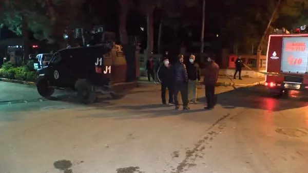 TUZLA'DA APARTMANDA YANGIN: BİRİ İTFAİYE ERİ, 3 YARALI(EK BİLGİYLE YENİDEN)