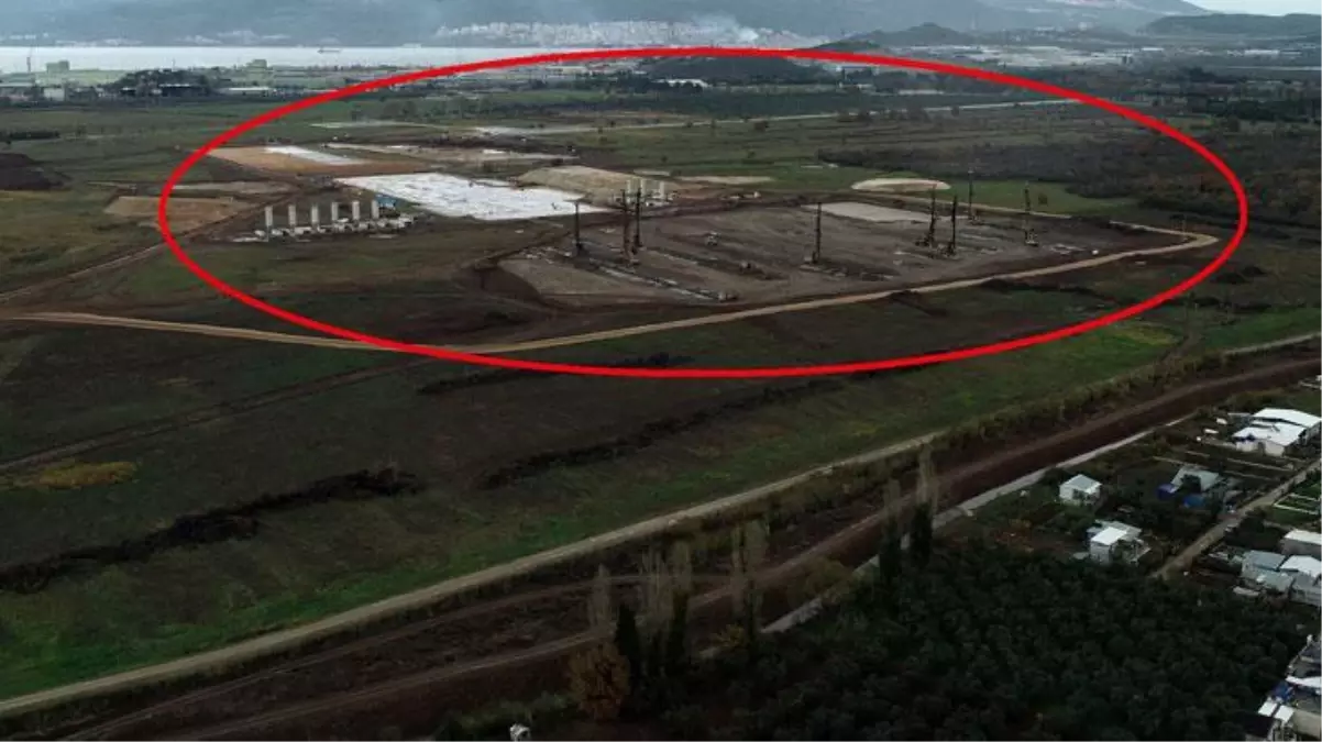 Yerli otomobil fabrikasının inşaatında 5 bin kişinin çalışacak olması ilçede büyük sevinç yarattı