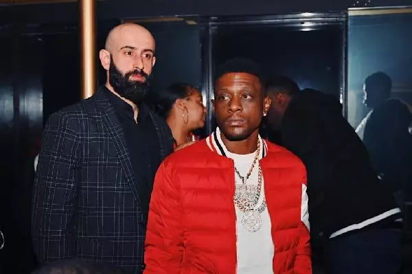 ABD'li ünlü rap yıldızlarının Türk koruması ABD'li ünlü rap yıldızlarının Türk koruması