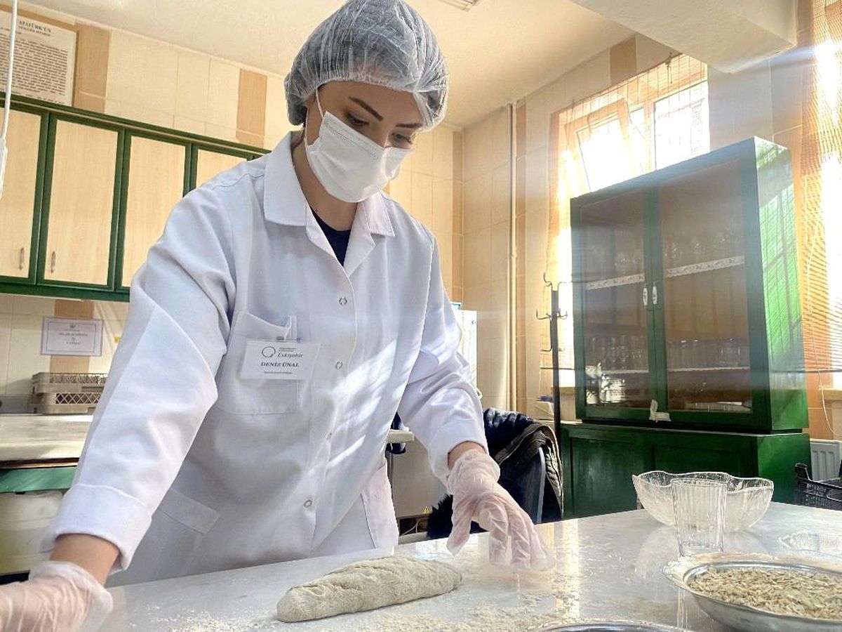 Eskişehir'de yulaf ekmeğine talep yağıyor