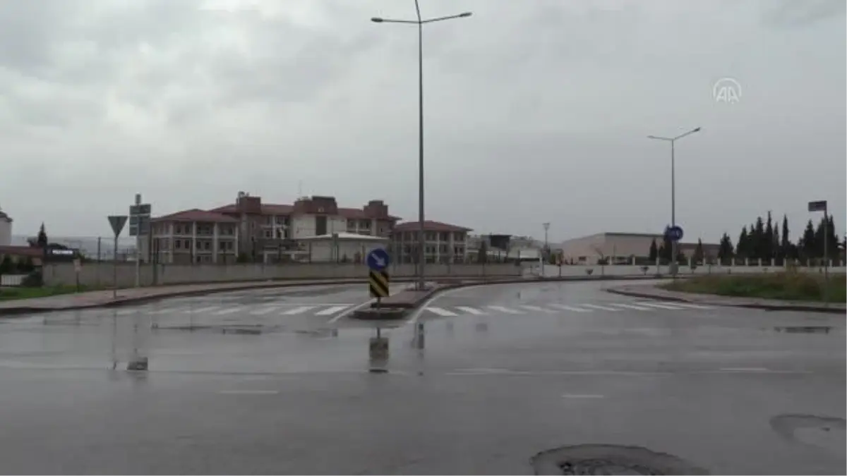 ÇANAKKALE - Sokağa çıkma kısıtlamasına uyuluyor