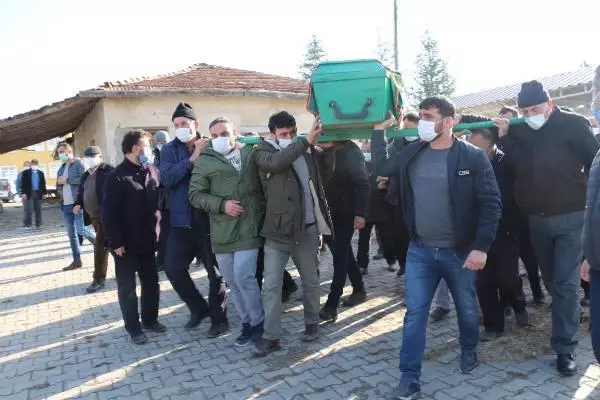 Son dakika haberi! Otoparkta ölü bulunan 3 gençten Burak, Çankırı'da toprağa verildi Son dakika haberi! Otoparkta ölü bulunan 3 gençten Burak, Çankırı'da toprağa verildi