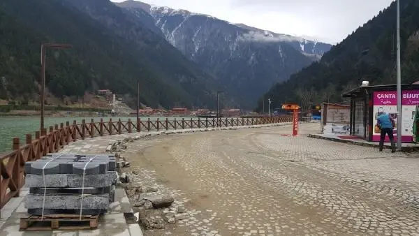 Uzungöl'de, ikinci yıkım dalgası bekleyişi Uzungöl'de, ikinci yıkım dalgası bekleyişi