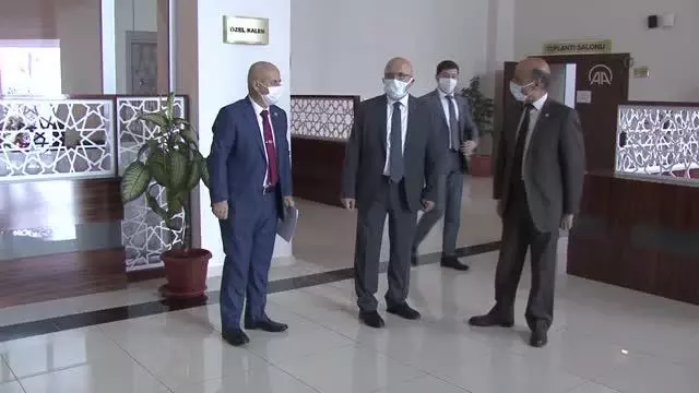 AFYONKARAHİSAR - Engelli gence akülü araç hediye edildi AFYONKARAHİSAR - Engelli gence akülü araç hediye edildi