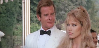 Bond kızı rolüyle ünlenen oyuncu Tanya Roberts hayata veda etti