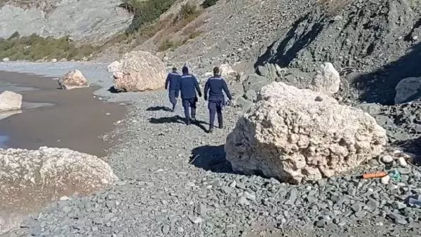 Hatay'da denizde kaybolan genci arama çalışmaları sürüyor Hatay'da denizde kaybolan genci arama çalışmaları sürüyor