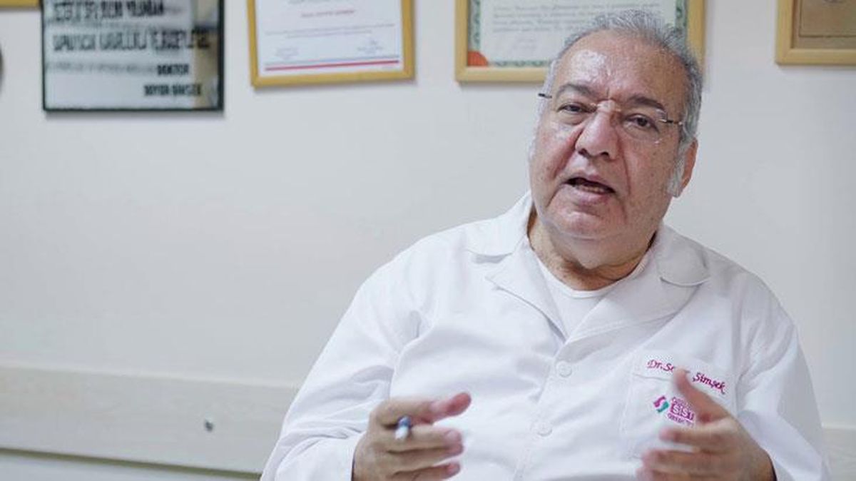 Mersin'de dahiliye uzmanı Soyer Şimşek, koronavirüs nedeniyle hayatını kaybetti