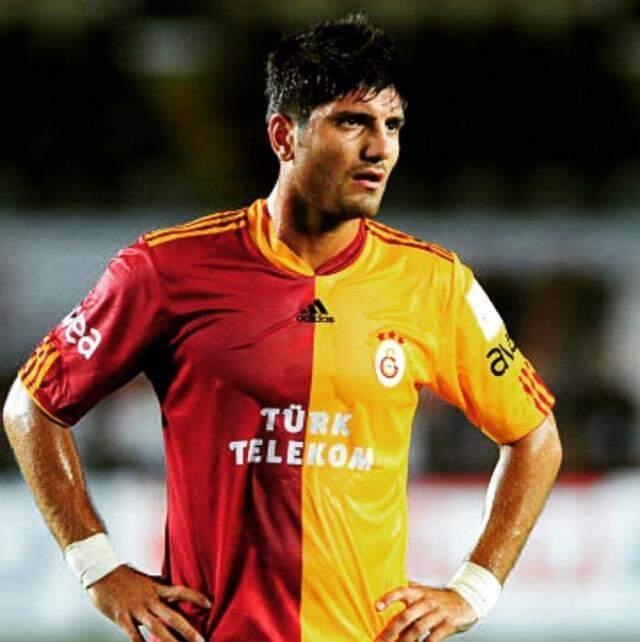 Survivor 2021 Barış Özbek kimdir? Survivor Ünlüler takımı Barış Özbek kaç yaşında, nereli? Barış Özbek Instagram hesabı ne?