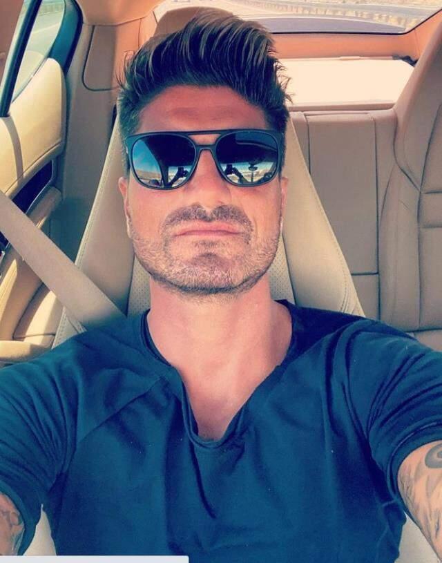 Survivor 2021 Barış Özbek kimdir? Survivor Ünlüler takımı Barış Özbek kaç yaşında, nereli? Barış Özbek Instagram hesabı ne?