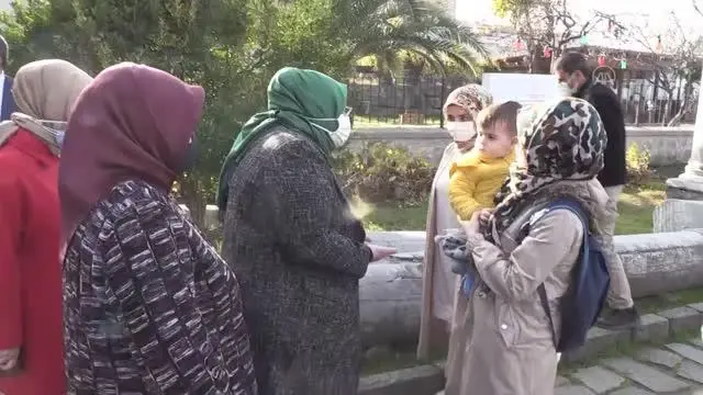 Bakan Selçuk, Büyükşehir Belediyesini ve AK Parti İl Başkanlığını ziyaret etti Bakan Selçuk, Büyükşehir Belediyesini ve AK Parti İl Başkanlığını ziyaret etti