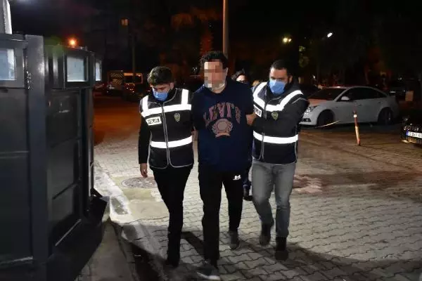 Çok sayıda dolandırıcılıktan kaydı bulunan zanlı yakalandı Çok sayıda dolandırıcılıktan kaydı bulunan zanlı yakalandı