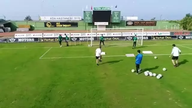 Giresunspor Kulübü Başkanı Karaahmet: 'Verilen savaş ve mücadeleyle lider konumdayız' Giresunspor Kulübü Başkanı Karaahmet: 'Verilen savaş ve mücadeleyle lider konumdayız'