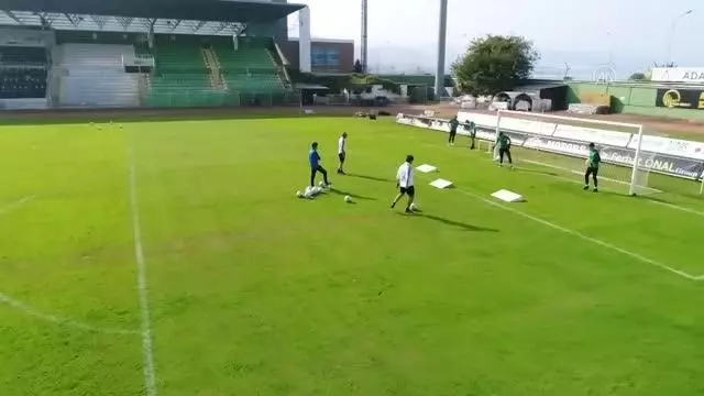 Giresunspor Kulübü Başkanı Karaahmet: 'Verilen savaş ve mücadeleyle lider konumdayız' Giresunspor Kulübü Başkanı Karaahmet: 'Verilen savaş ve mücadeleyle lider konumdayız'