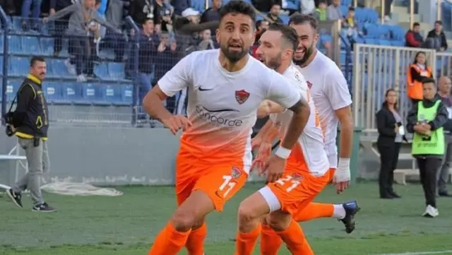 İtalyan Benevento, Hataysporlu Gökhan Karadeniz'e talip oldu İtalyan Benevento, Hataysporlu Gökhan Karadeniz'e talip oldu
