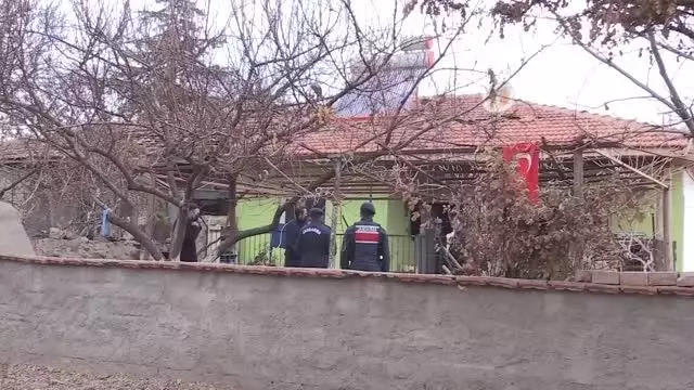 Son Dakika | KIRIKKALE - Evlerinde bir haftada 10 kez yangın çıkan aile endişeli Son Dakika | KIRIKKALE - Evlerinde bir haftada 10 kez yangın çıkan aile endişeli