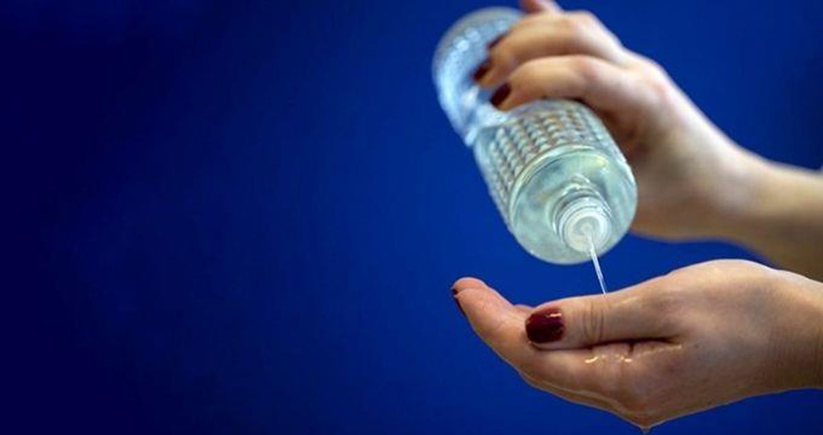 Kolonya orucu bozar mı? Kolonya sürmek orucu bozar mı? Oruçluyken kolonya koklamak orucu bozar mı?