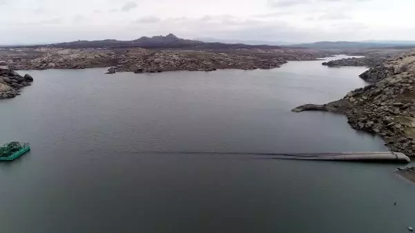 Kuraklık yaşanan Edirne'nin 5-6 aylık içme suyu kaldı Kuraklık yaşanan Edirne'nin 5-6 aylık içme suyu kaldı