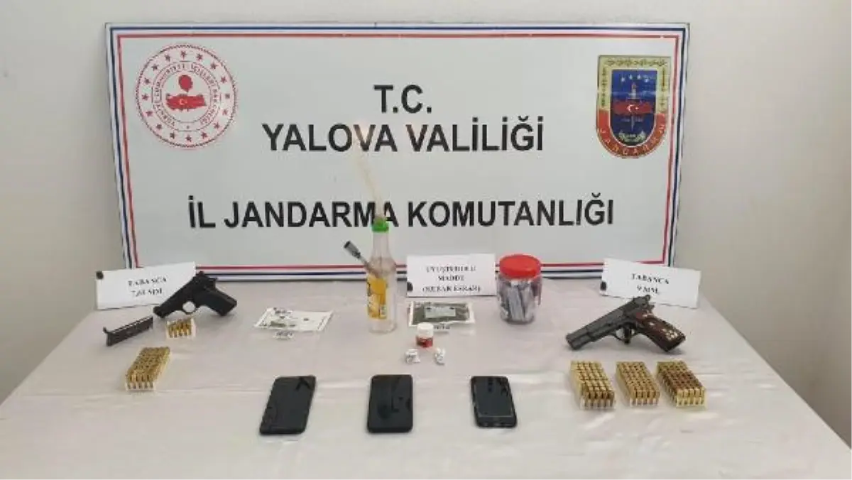 Yalova'da eş zamanlı uyuşturucu operasyonu: 3 gözaltı