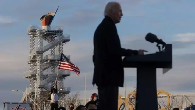 ABD'de kritik gün: Kongre, Trump destekçilerinin protesto çağrıları arasında seçim sonuçlarını tescil etmek için toplanıyor ABD'de kritik gün: Kongre, Trump destekçilerinin protesto çağrıları arasında seçim sonuçlarını tescil etmek için toplanıyor