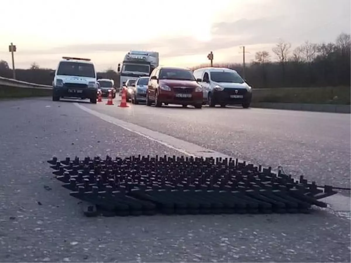 İstanbul'da gaspa karışan kişi, kiraladığı araçla Sakarya'ya dönünce yakalandı