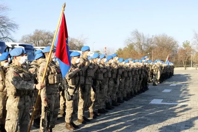 Mehmetçikler düğüne gider gibi Resulayn'a gitti Mehmetçikler düğüne gider gibi Resulayn'a gitti