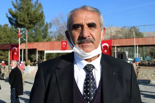 Mehmetçikler düğüne gider gibi Resulayn'a gitti Mehmetçikler düğüne gider gibi Resulayn'a gitti