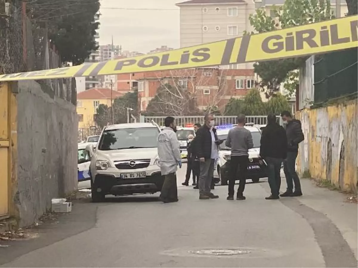 Yakalanmamak için aracın plakasına 'maşallah' yazan şüpheliler, çarptıkları sürücüyü 350 bin lira gasbettiler