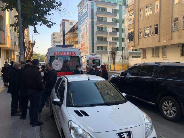 Son Dakika: Diyarbakır'da avukatlık bürosunda 3 kişi ölü bulundu! Doğal gaz sızıntısına bağlı zehirlenme şüphesi üzerinde duruluyor