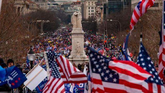 ABD'de darbe mi oldu? ABD darbe girişimi son dakika! Mike Prince darbe girişimi 2021 haberler! ABD kongre binasında son durum ne, kaç kişi öldü?