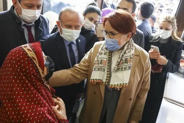 İYİ Parti Genel Başkanı Akşener, gündeme ilişkin soruları yanıtladı Açıklaması İYİ Parti Genel Başkanı Akşener, gündeme ilişkin soruları yanıtladı Açıklaması