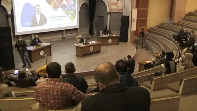 Her ay kurayla belirlenecek kişi 1 saat belediye başkanı olacak Her ay kurayla belirlenecek kişi 1 saat belediye başkanı olacak