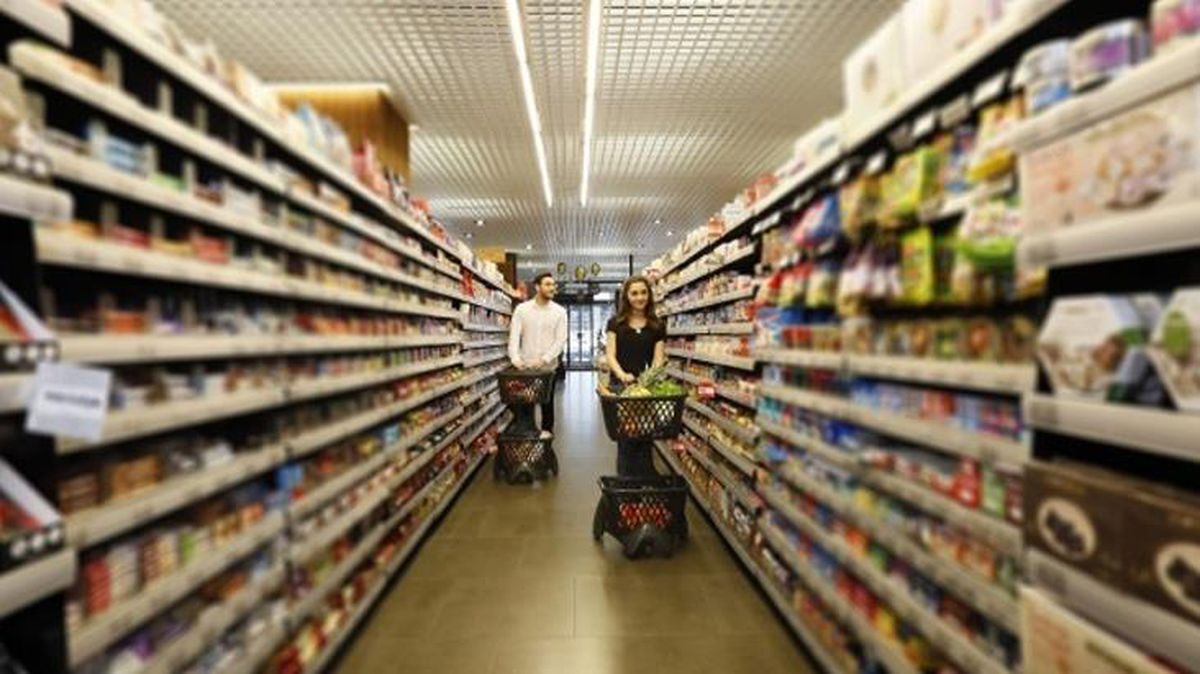 Migros, CarrefourSA'nın 34 mağazasını devraldı