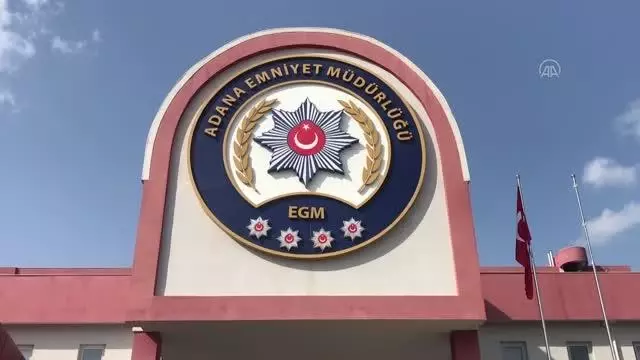 Silahlı, bıçaklı ve sopalı kavga: 3 yaralı Silahlı, bıçaklı ve sopalı kavga: 3 yaralı
