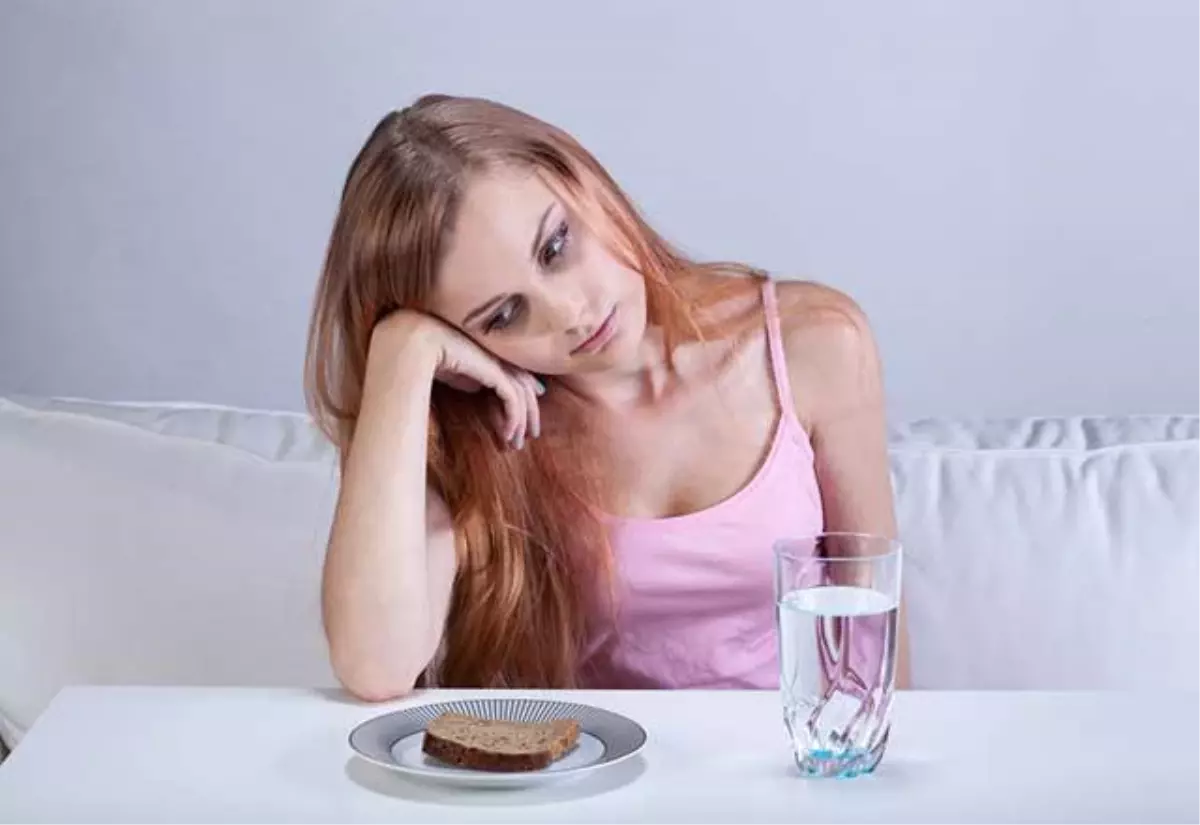 Sol Yanım Biricik'in Hastalığı Bulimia hastalığı nedir? Anoreksiya nedir? Bulimia Nervoza (Bulimik) nedir? Bulimia nasıl tedavi edilir, neden olur?