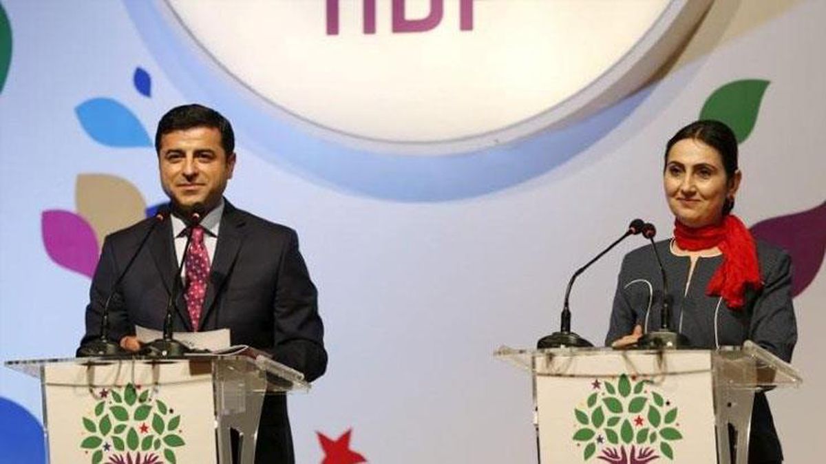 Son Dakika: Kobani iddianamesi kabul edildi! Selahattin Demirtaş'ın arasında olduğu 108 kişi yargılanacak