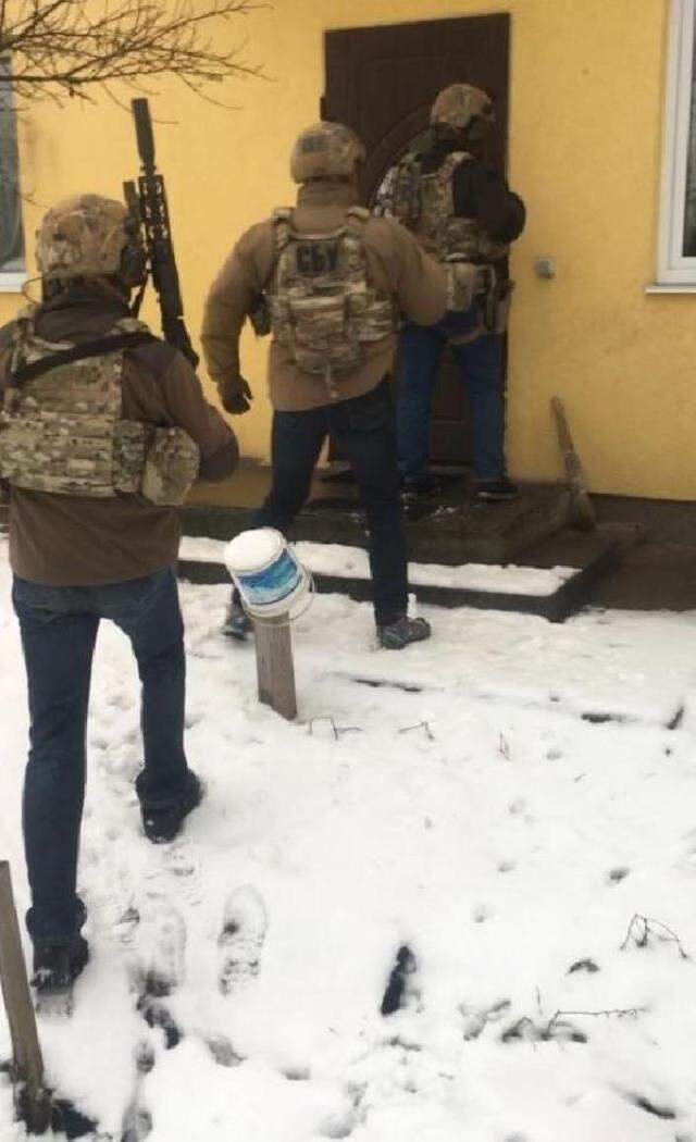 Yeni Zelanda'daki camilere saldıran Tarrant yanlısı neo-Nazi liderine operasyon
