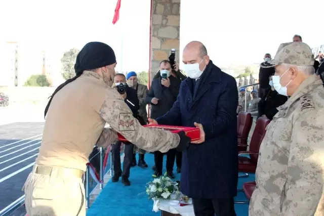 Son dakika: Jandarma uzman erbaşlar terörle mücadele için yemin etti (2) Son dakika: Jandarma uzman erbaşlar terörle mücadele için yemin etti (2)