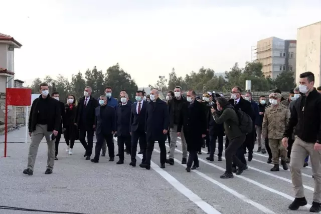 Son dakika: Jandarma uzman erbaşlar terörle mücadele için yemin etti (2) Son dakika: Jandarma uzman erbaşlar terörle mücadele için yemin etti (2)