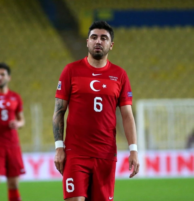 Bursaspor's eyes are on the transfer of Ozan Tufan!  They will receive solidarity share