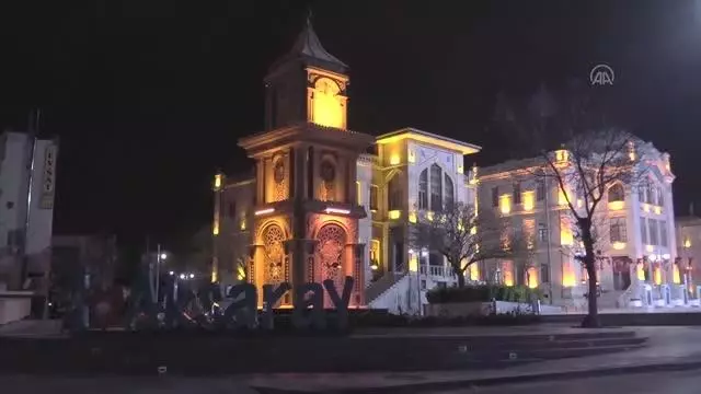Son dakika haber: Hafta sonu uygulanacak sokağa çıkma kısıtlaması başladı Son dakika haber: Hafta sonu uygulanacak sokağa çıkma kısıtlaması başladı