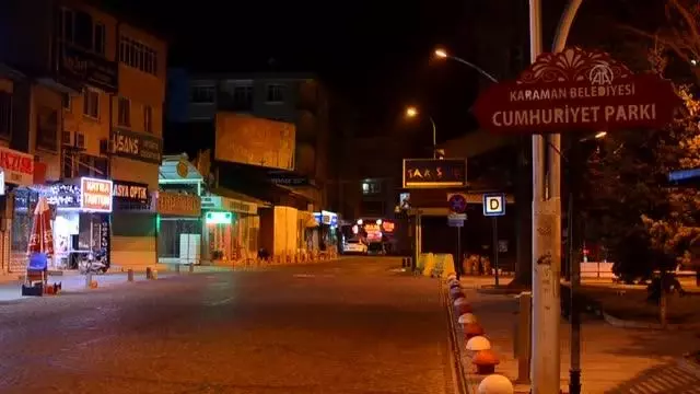 Doğu Marmara ve Batı Karadeniz'de kısıtlamanın başlamasıyla sokaklar boşaldı Doğu Marmara ve Batı Karadeniz'de kısıtlamanın başlamasıyla sokaklar boşaldı