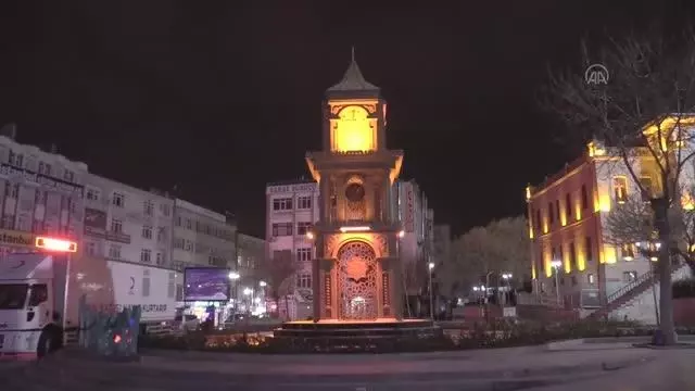 Son dakika haber: Hafta sonu uygulanacak sokağa çıkma kısıtlaması başladı Son dakika haber: Hafta sonu uygulanacak sokağa çıkma kısıtlaması başladı